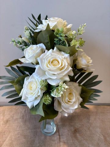 RAMO ENCARADO ROSAS *CREMA 7714