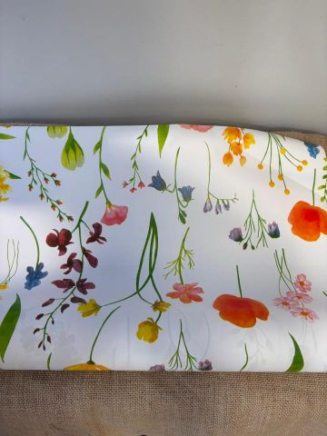 ROL. POLIPROPILENO PRADO FLORAL70 CMS X 40MT A0256