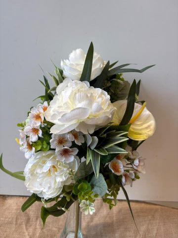 RAMO ENCARADO PEONIA-ANTHURIUM *BLANCO 5720