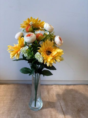 RAMO GERBERA RANUNCULO *AMARILLO 5733